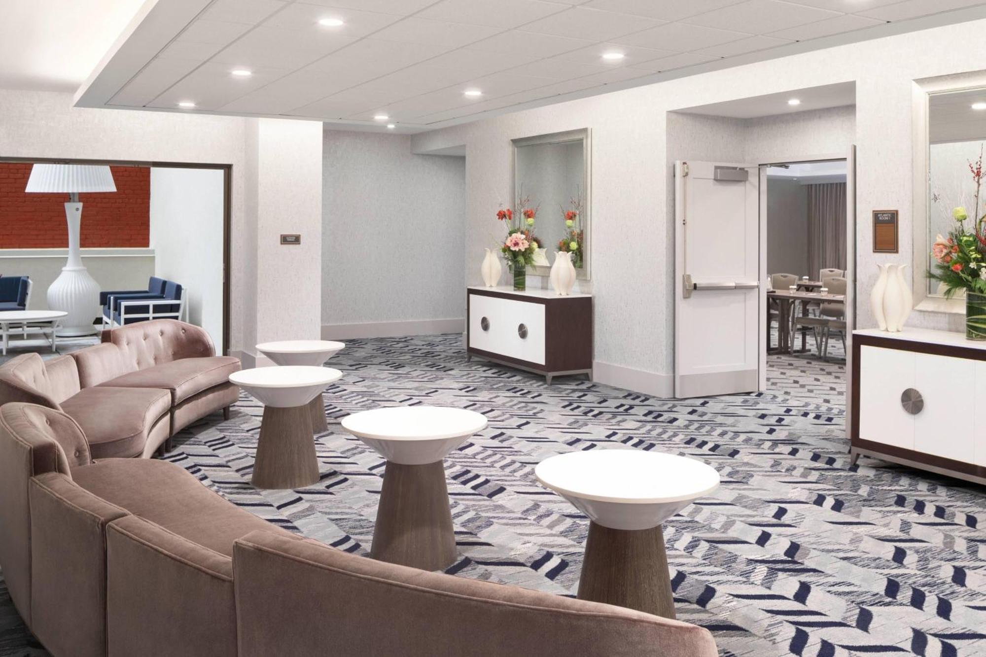 Residence Inn By Marriott Stamford Downtown Екстер'єр фото