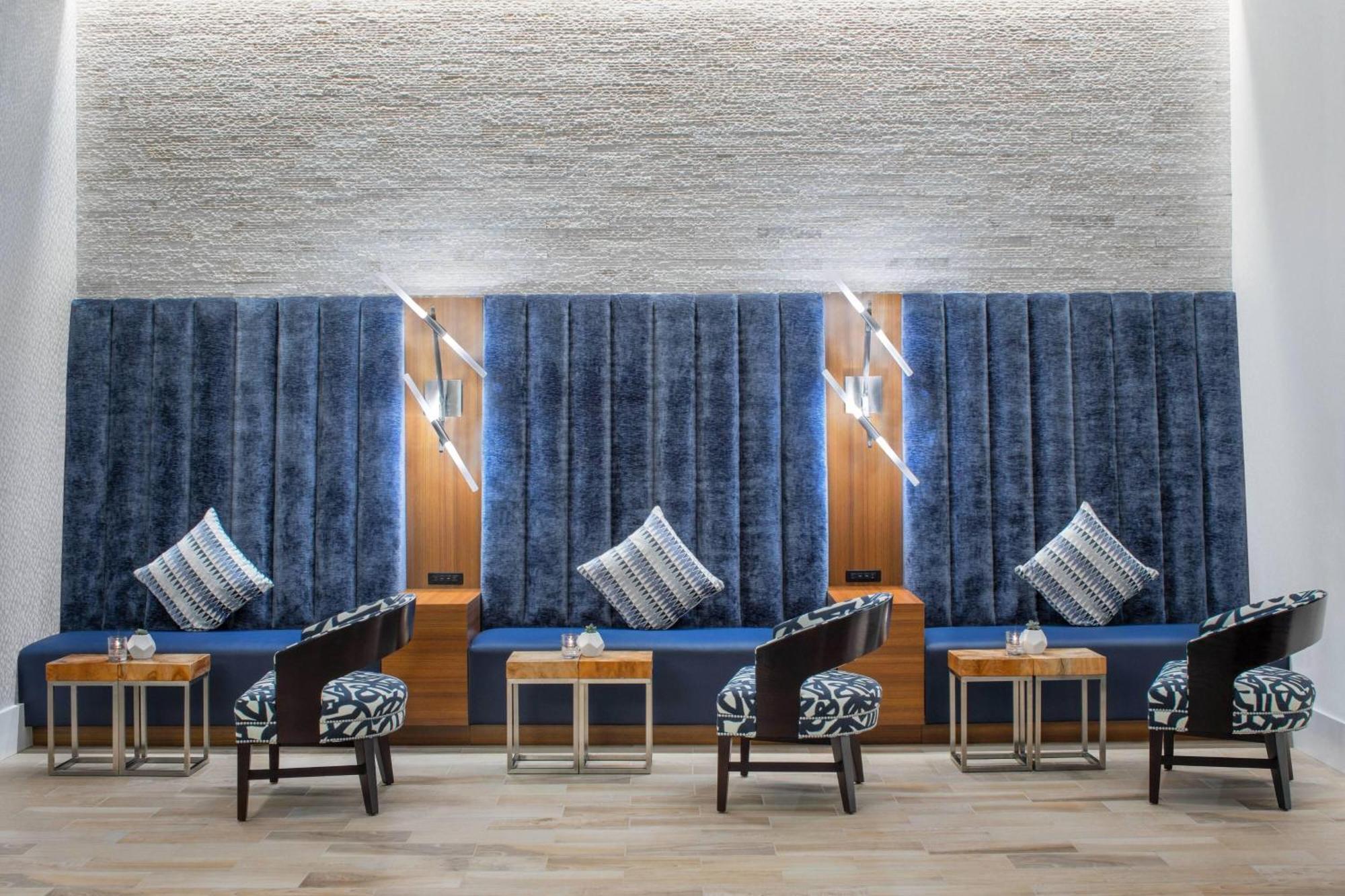 Residence Inn By Marriott Stamford Downtown Екстер'єр фото
